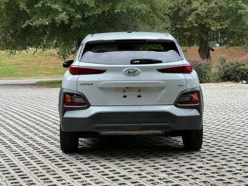 Used 2018 Hyundai Kona SE image 6