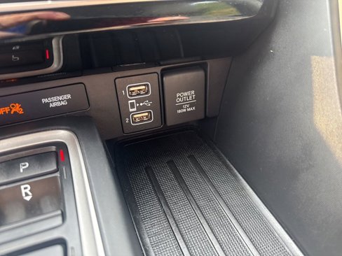 Certified 2019 Honda Insight EX image 30