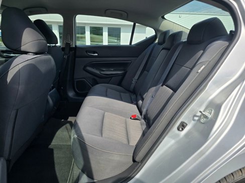 Used 2022 Nissan Altima 2.5 SV image 39
