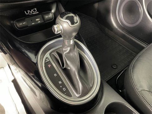 Used 2016 Kia Soul ! image 8