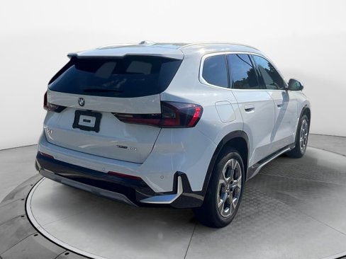 Certified 2025 BMW X1 xDrive28i w/ Technology Package image 7