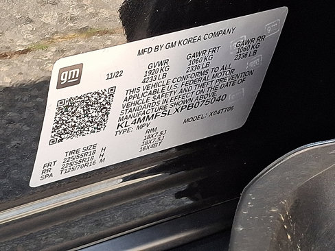 Used 2023 Buick Encore GX Essence w/ Experience Buick Package image 27