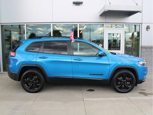 Certified 2020 Jeep Cherokee Latitude Plus image 3