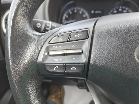 Used 2019 Hyundai Kona SE image 17