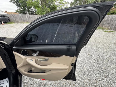 Used 2015 Mercedes-Benz C 300 Sedan image 28