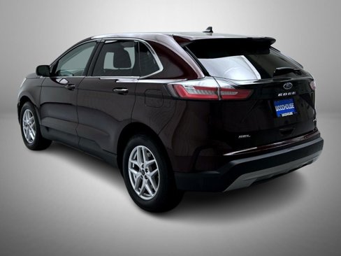 Used 2024 Ford Edge SEL image 7