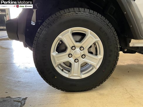 Certified 2023 Jeep Wrangler Sport S image 7