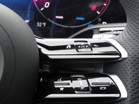 Certified 2025 Mercedes-Benz GLC 300 4MATIC image 28