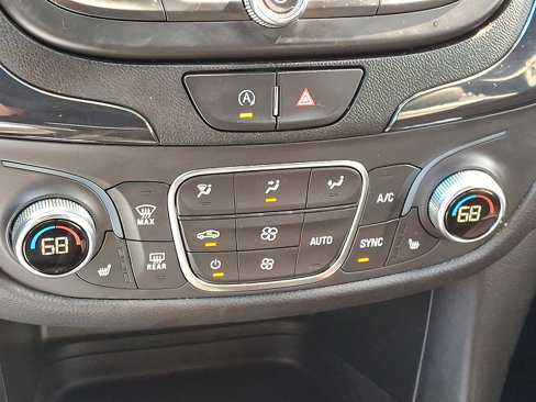 Used 2023 Chevrolet Equinox RS w/ RS Leather Package image 16