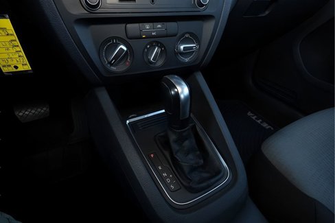 Used 2018 Volkswagen Jetta S image 26