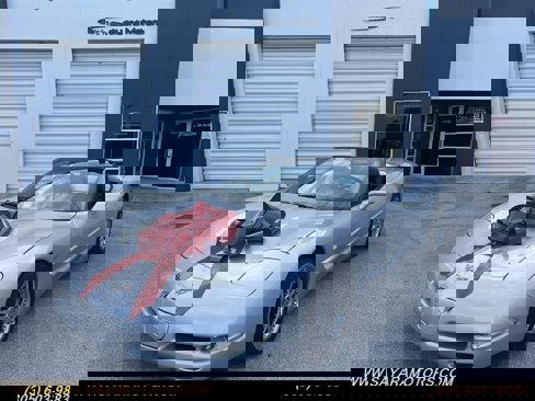 Used 1999 Chevrolet Corvette Convertible w/ Memory Pkg image 28