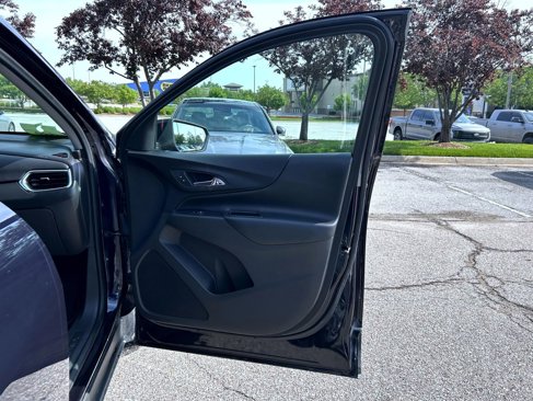Used 2020 Chevrolet Equinox LT image 16