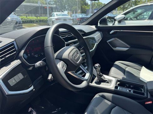 Certified 2022 Audi Q3 2.0T Premium image 26
