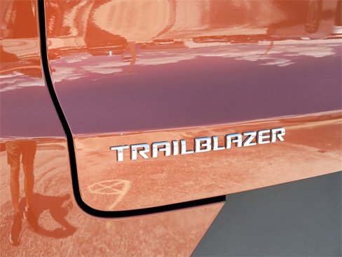 Used 2021 Chevrolet TrailBlazer LS image 12