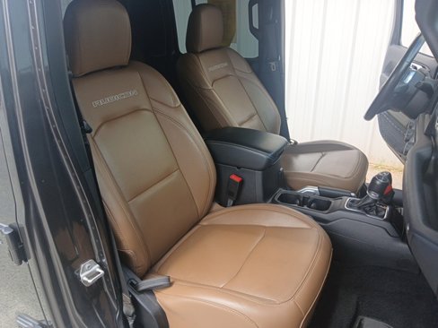 Used 2020 Jeep Gladiator Rubicon image 35
