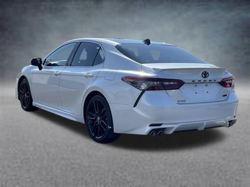 Used 2022 Toyota Camry XSE image 21