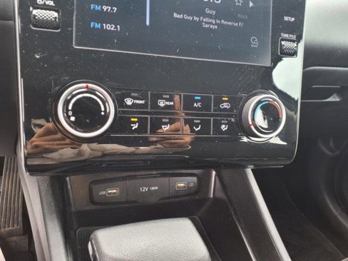 Used 2023 Hyundai Tucson SE image 16