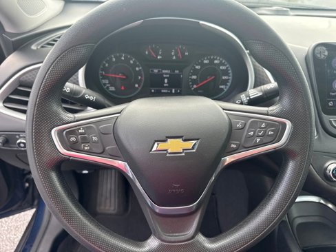 Used 2022 Chevrolet Malibu LT image 15