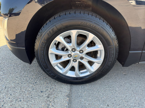 Used 2020 Chevrolet Equinox LT image 11