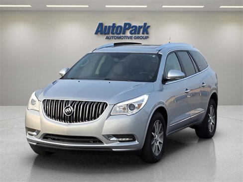Used 2017 Buick Enclave Leather image 3