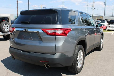 Used 2020 Chevrolet Traverse LS image 46