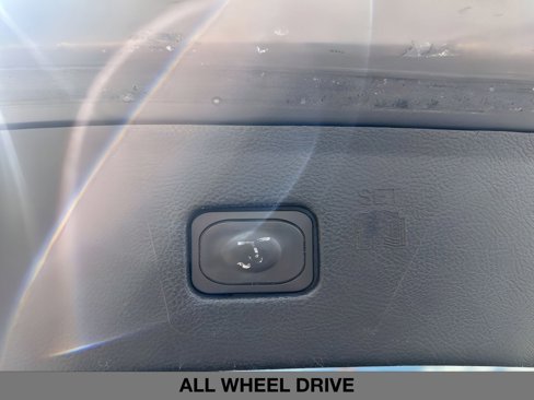 Used 2017 Ford Edge Titanium w/ Equipment Group 302A image 15