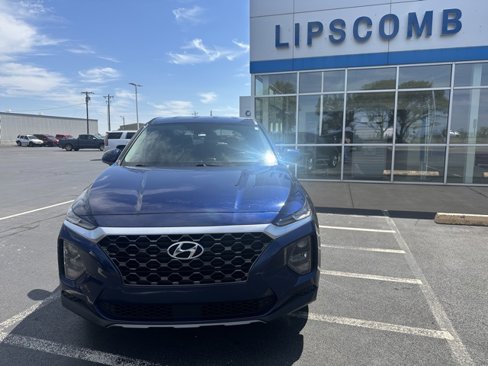 Used 2020 Hyundai Santa Fe SE image 2