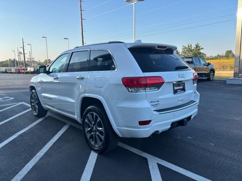 Used 2018 Jeep Grand Cherokee Overland image 8