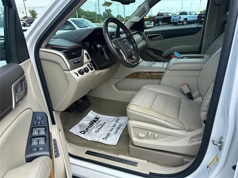 Used 2016 GMC Yukon Denali w/ Open Road Package image 10