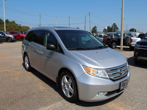 Used 2013 Honda Odyssey Touring image 4