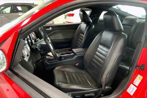 Used 2006 Ford Mustang GT image 9