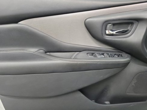 Certified 2021 Nissan Murano SV image 18