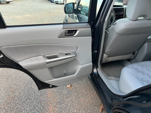 Used 2010 Subaru Forester 2.5X image 12