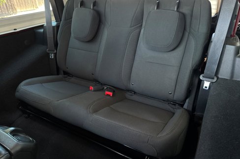 Used 2022 Jeep Wrangler Sport image 14