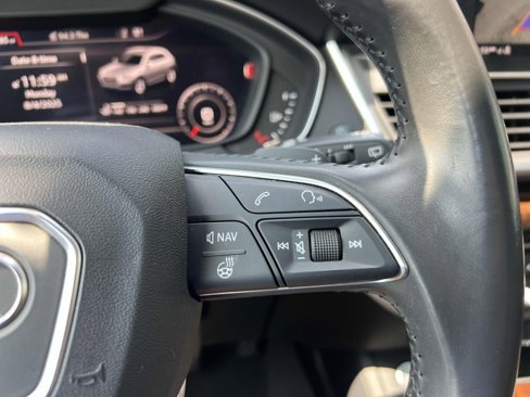 Used 2018 Audi Q5 2.0T Premium Plus w/ Premium Plus Package image 25
