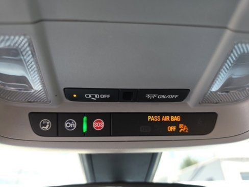 Used 2022 Chevrolet Malibu LT image 24