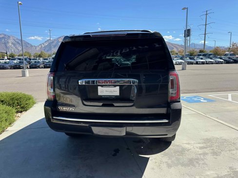 Used 2016 GMC Yukon Denali w/ Open Road Package image 6