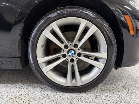 Used 2018 BMW 330i xDrive Sedan image 16
