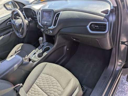 Used 2021 Chevrolet Equinox LT image 25