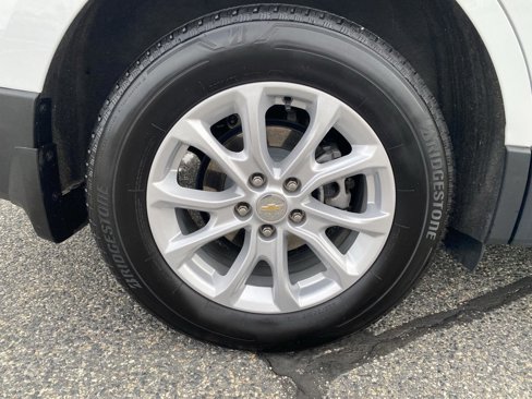 Used 2021 Chevrolet Equinox LS image 12