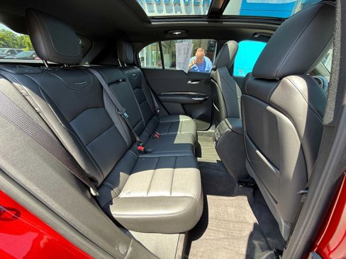 Used 2023 Cadillac XT4 Sport image 33