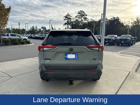 Used 2020 Toyota RAV4 XLE image 7