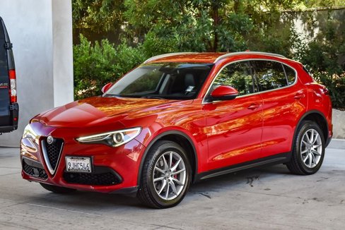 Used 2018 Alfa Romeo Stelvio Ti image 3