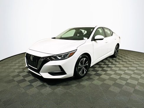 Used 2021 Nissan Sentra SV image 4