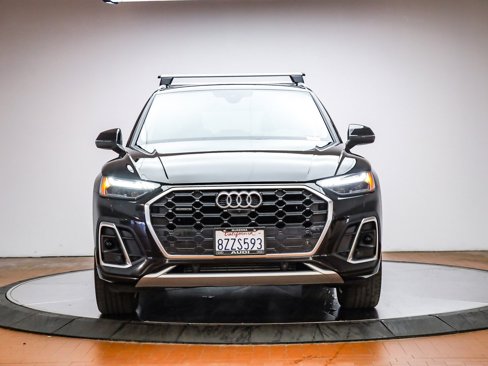 Used 2022 Audi Q5 2.0T Prestige w/ Prestige Package image 2