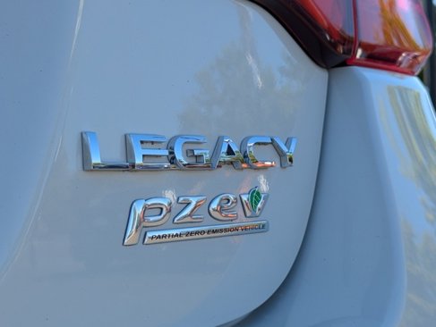 Used 2015 Subaru Legacy 2.5i image 26
