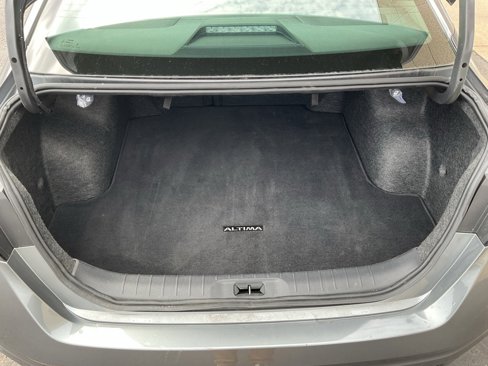 Used 2024 Nissan Altima 2.5 SV image 21