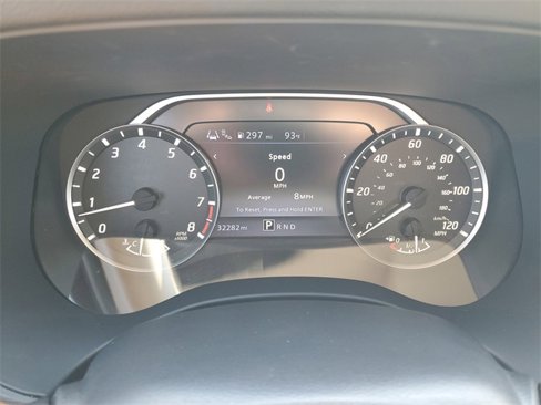 Used 2022 Nissan Frontier SV w/ Technology Package image 13