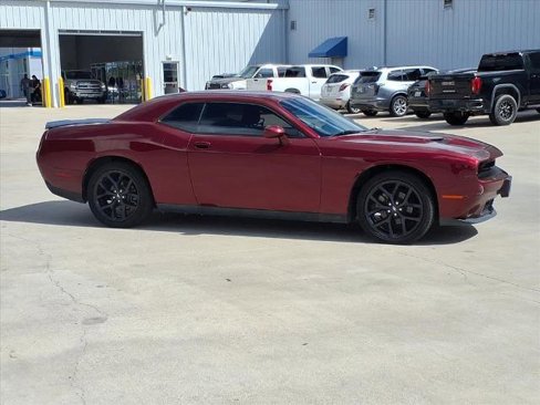 Used 2021 Dodge Challenger SXT w/ Blacktop Package image 7
