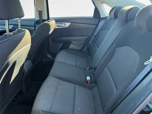 Certified 2022 Kia Forte LXS image 18
